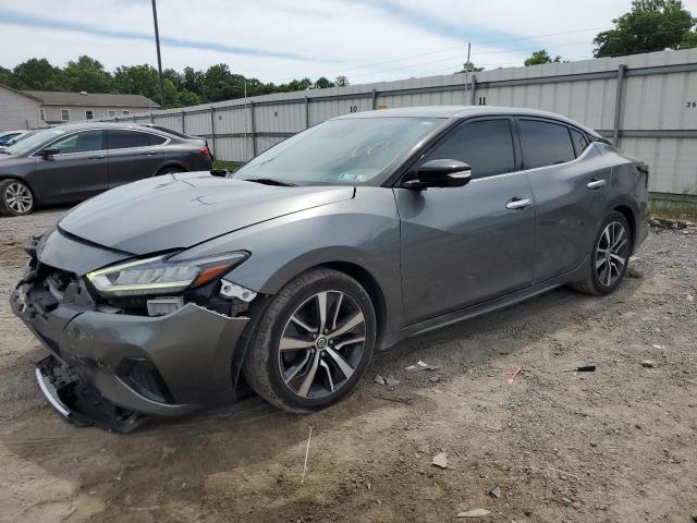 Nissan Maxima sv (2020)