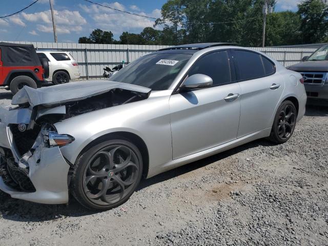 Alfa-romeo Giulia (2018)