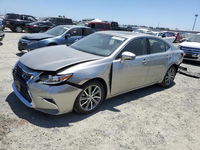 Lexus Es300 (2016)
