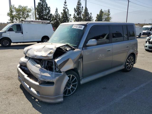 Scion Xb (2005)