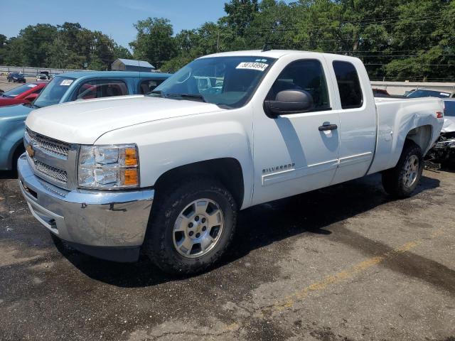 Chevrolet 1500 (2013)