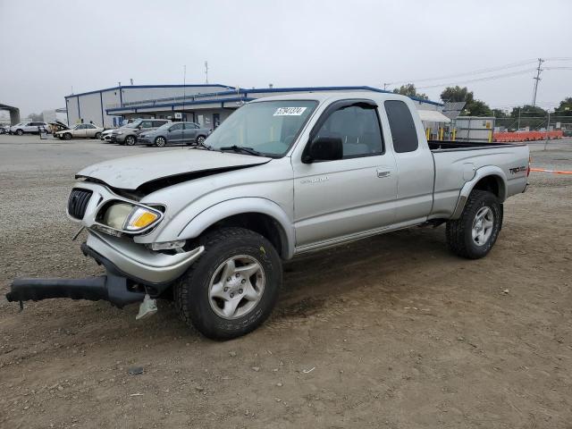 Toyota Tacoma (2003)