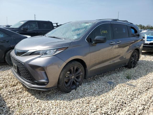 Toyota Sienna (2022)