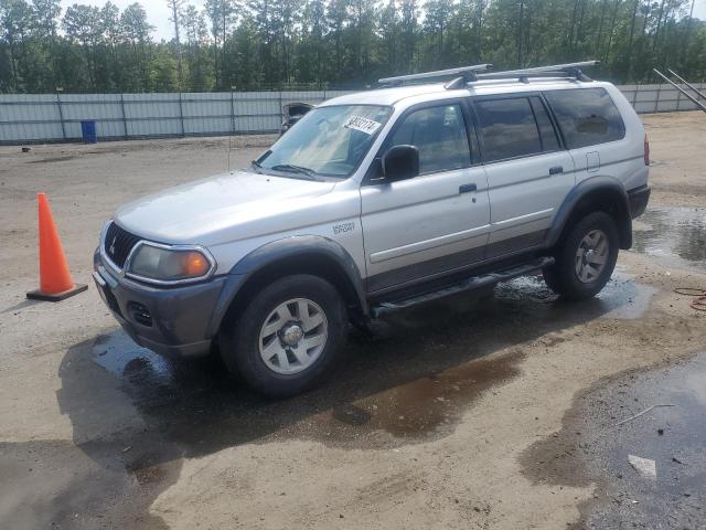 Mitsubishi Montero (2003)