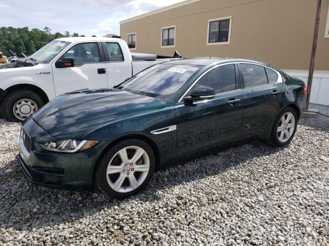 Jaguar Xe (2017)