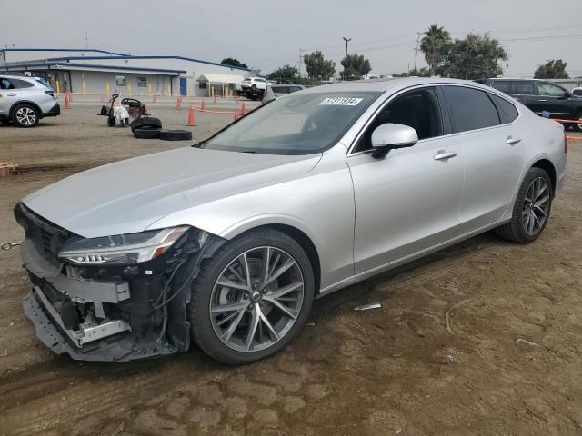 Volvo S90 (2017)