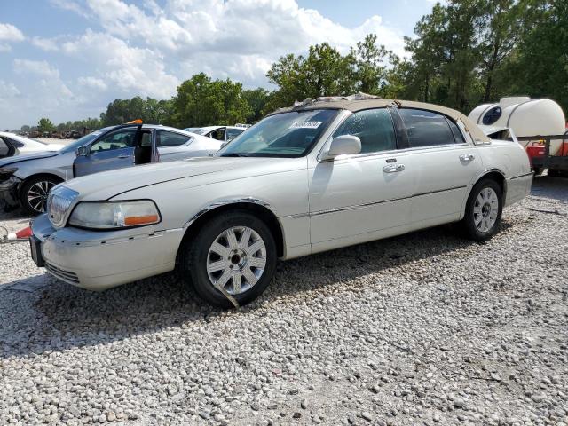 Lincoln Towncar (2006)