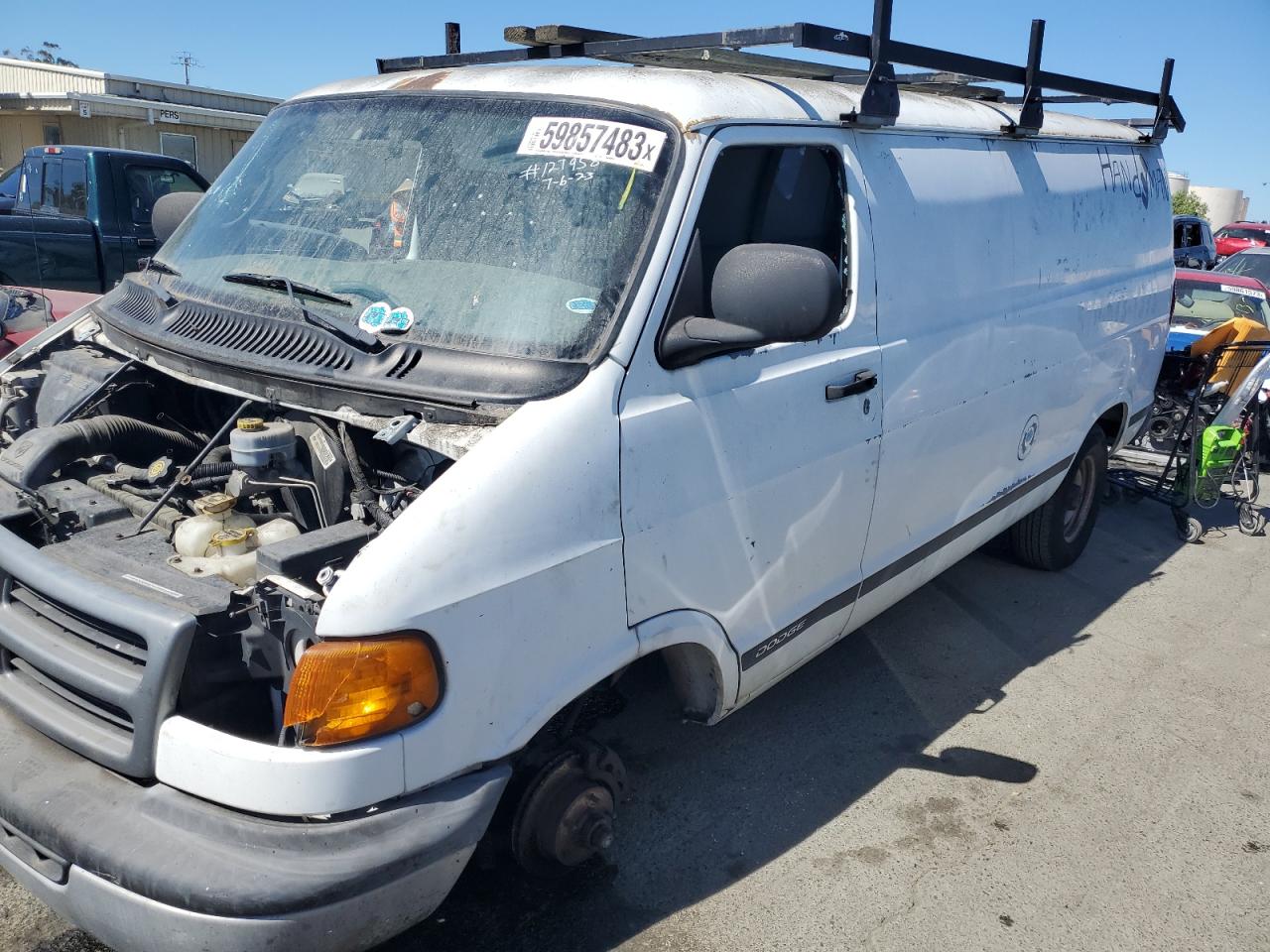 Dodge Ram van (2001)
