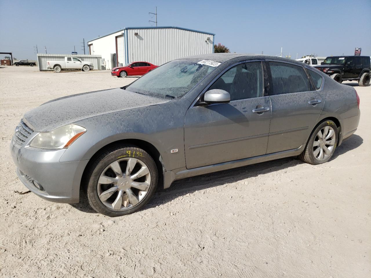 Infiniti M (2006)