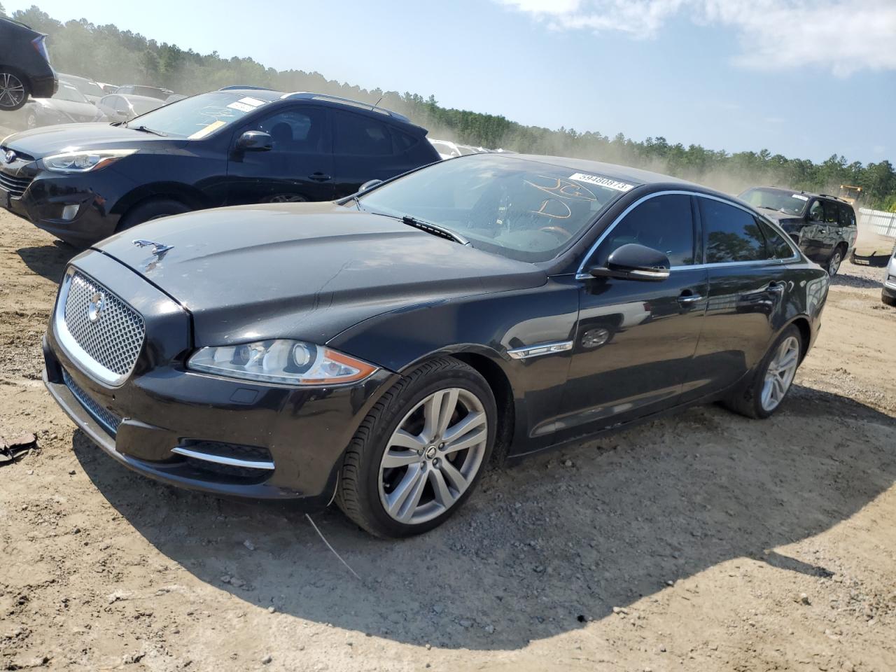 Jaguar Xj (2012)