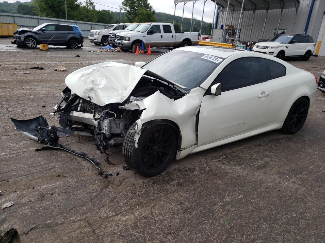 Infiniti G (2013)