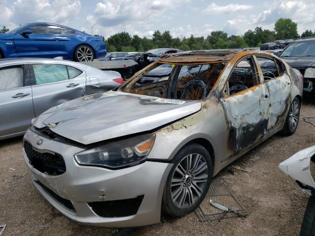 Kia Cadenza (2015)