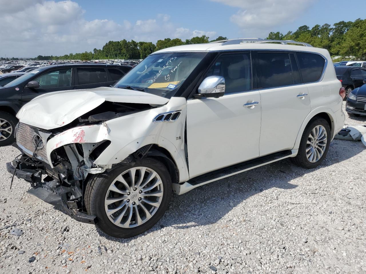 Infiniti Qx80 base (2017)