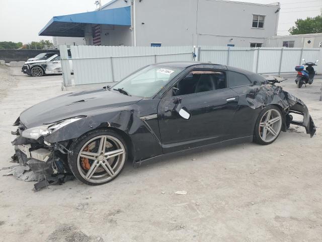 Nissan Gtr (2014)