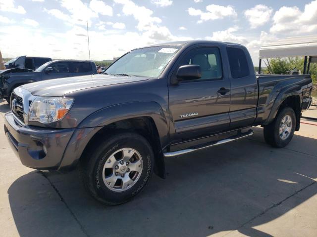 Toyota Tacoma (2011)