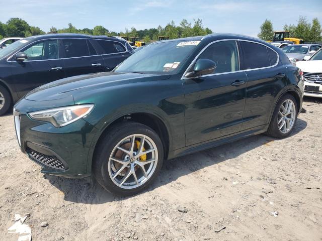 Alfa-romeo Stelvio (2021)