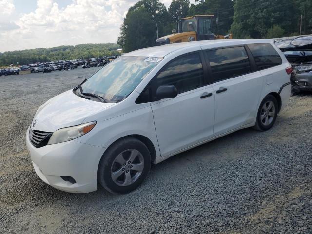 Toyota Sienna (2016)
