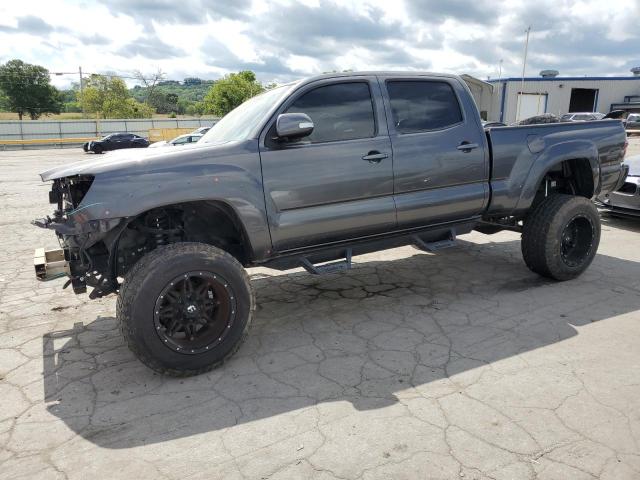 Toyota Tacoma (2015)