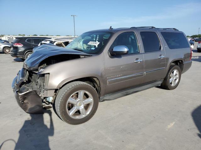 Chevrolet Suburban (2014)