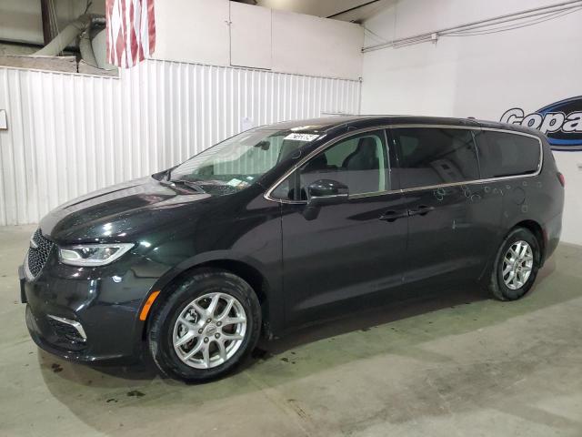 Chrysler Pacifica (2023)