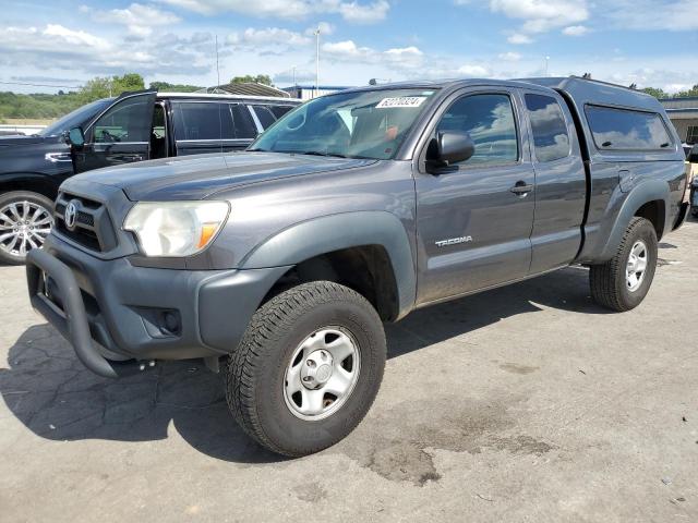Toyota Tacoma (2015)