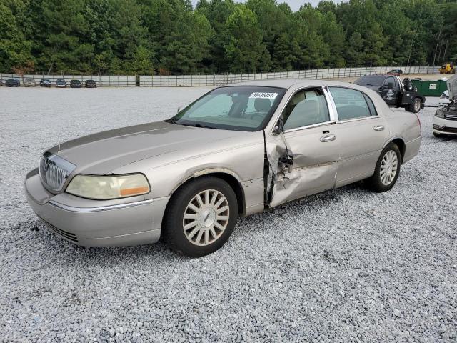 Lincoln Towncar (2003)