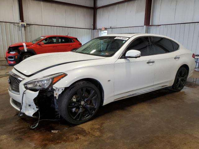 Infiniti Q70 (2015)