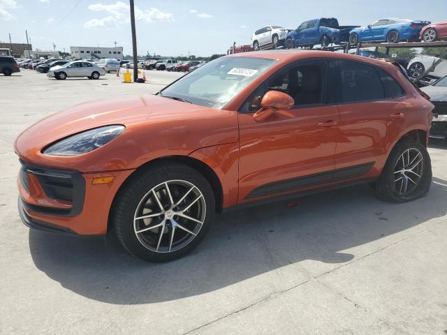 Porsche Macan base (2023)