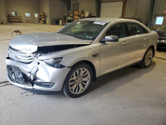 Ford Taurus (2013)
