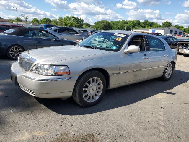 Lincoln Towncar (2007)