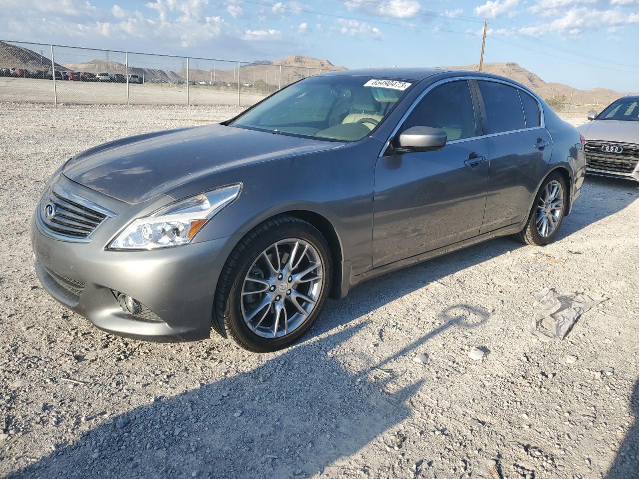 Infiniti G (2013)