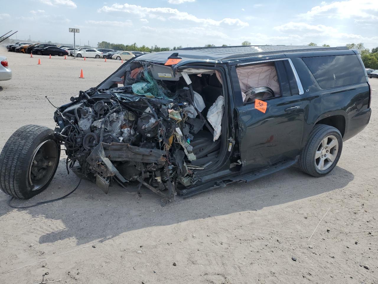 Chevrolet Suburban (2016)