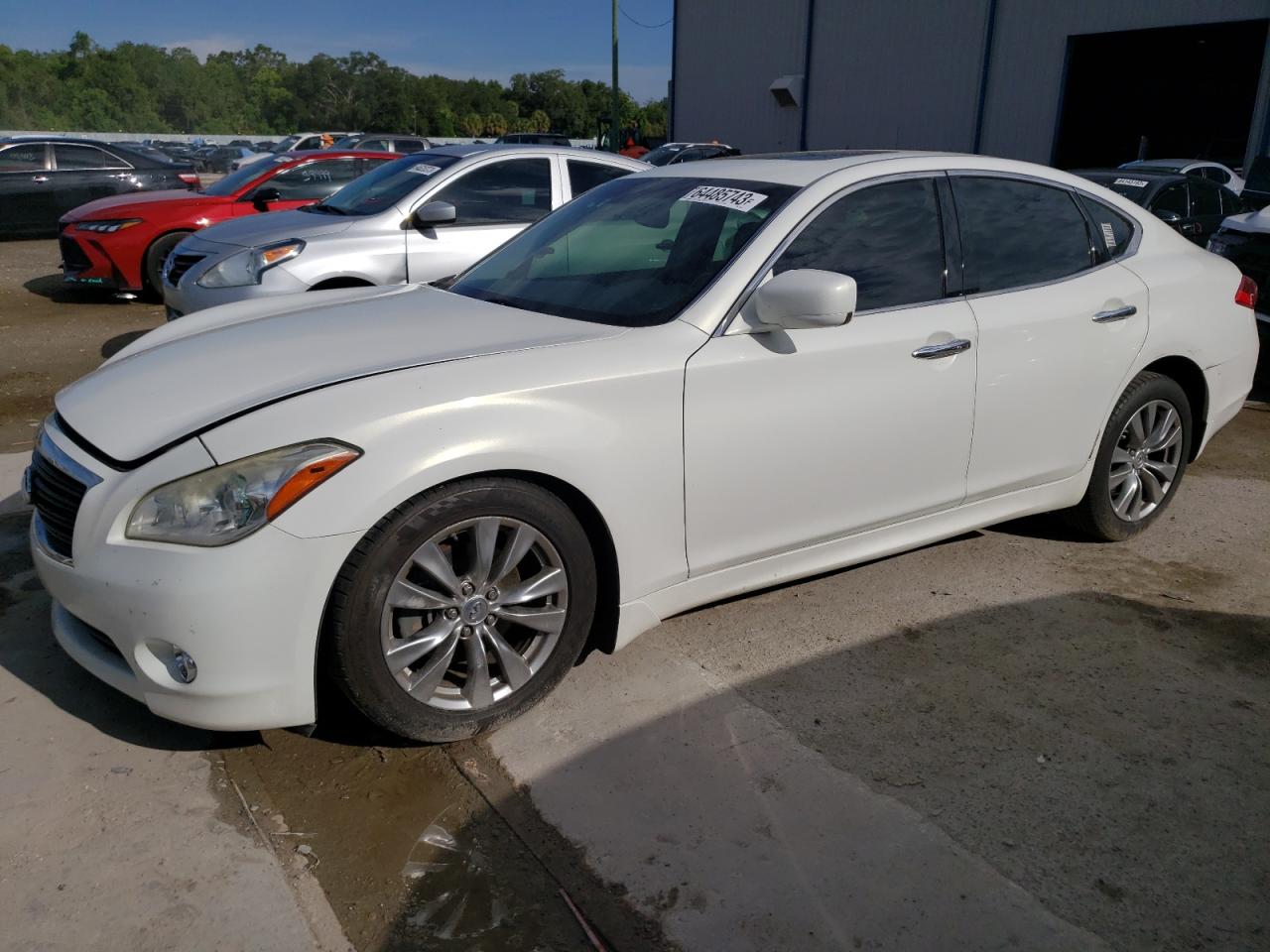 Infiniti M (2013)