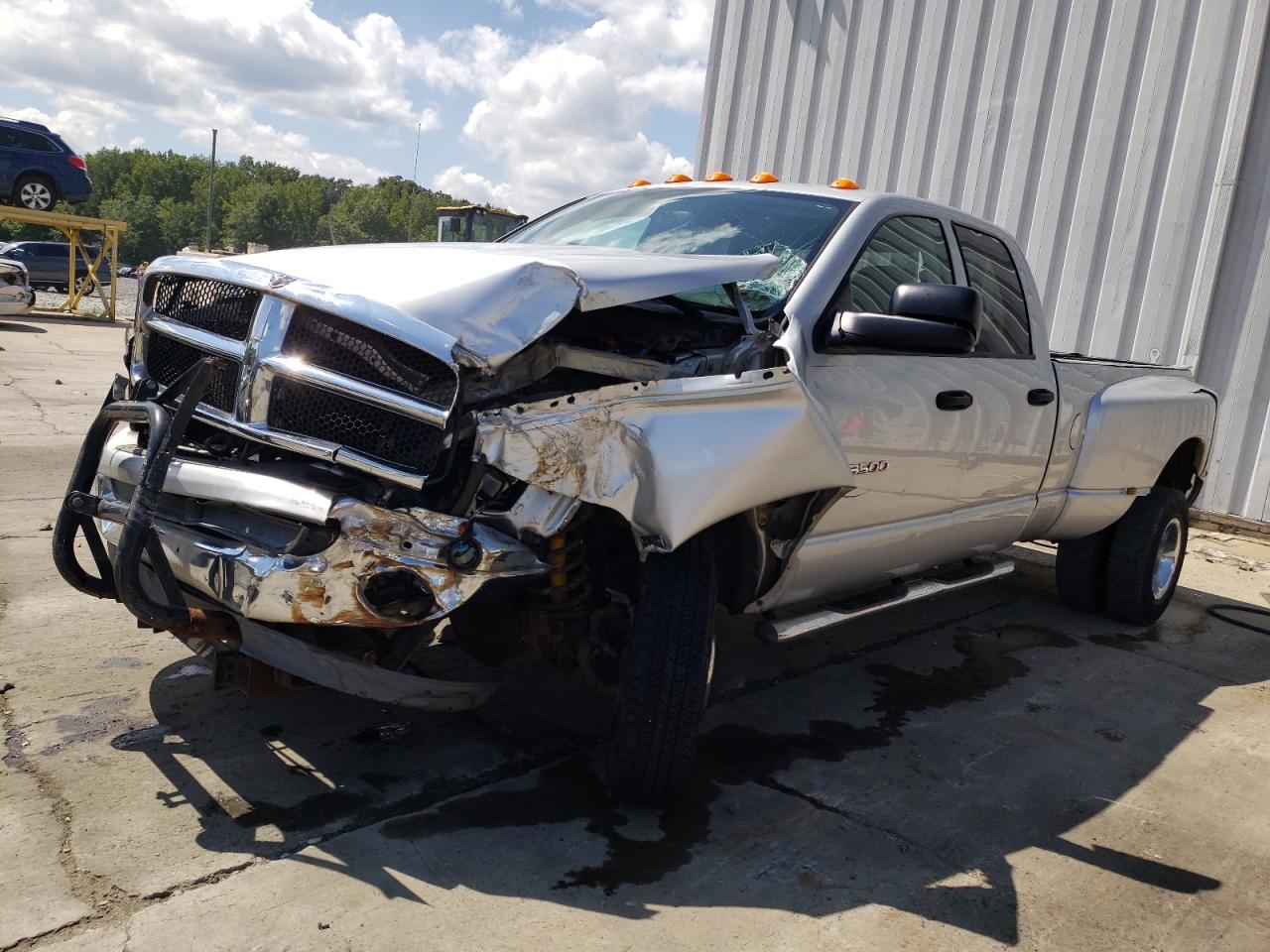 Dodge Ram (2004)