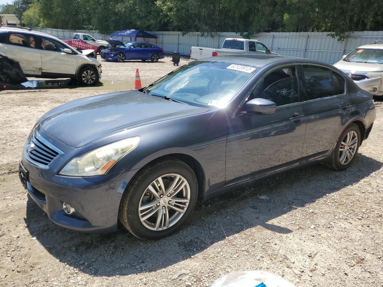 Infiniti G (2012)