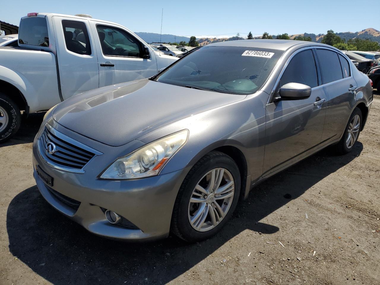Infiniti G (2012)