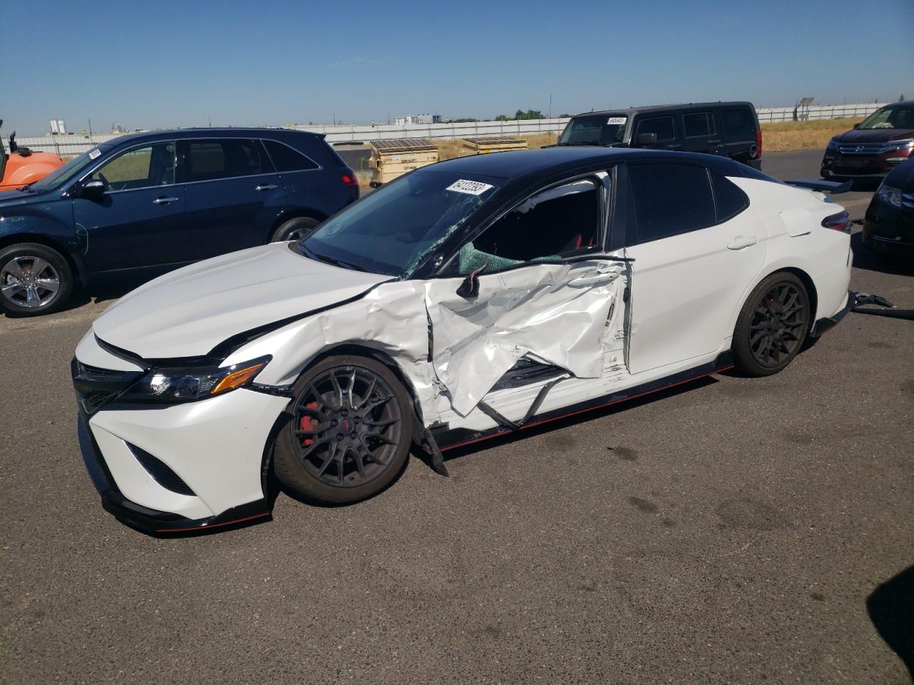 Toyota Camry trd (2023)