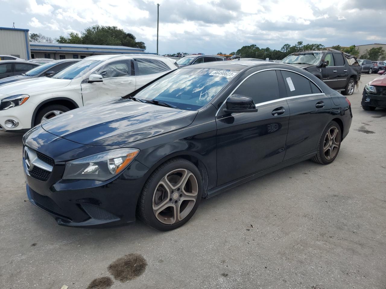 Mercedes-benz Cla 250 (2014)