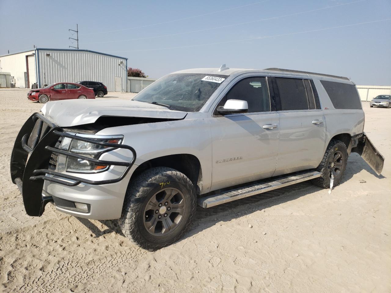Chevrolet Suburban (2016)