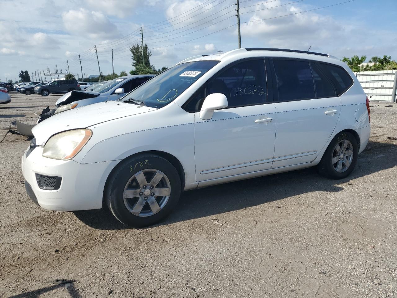 Kia Rondo (2007)