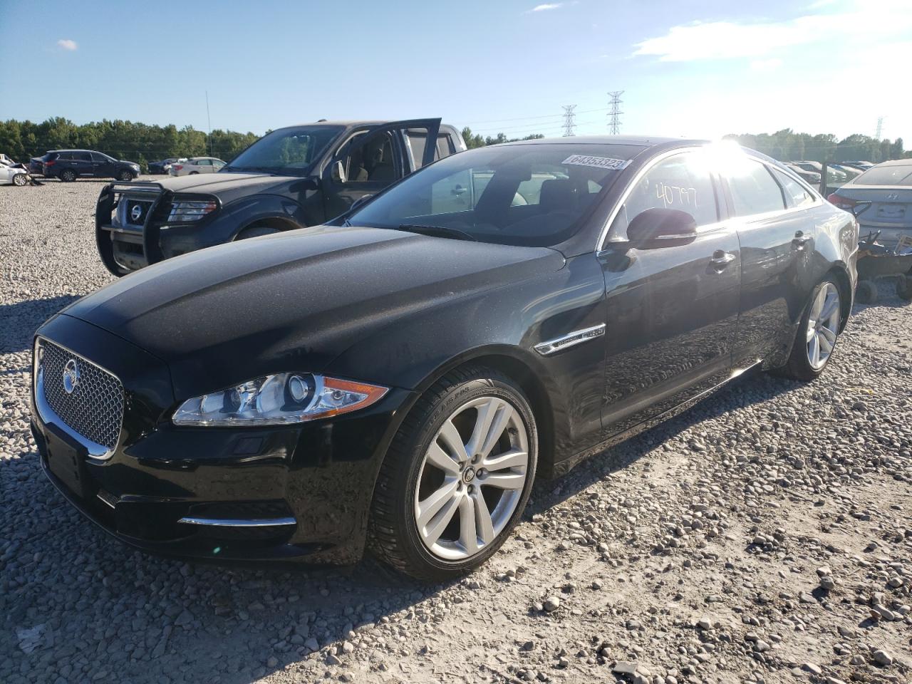 Jaguar Xj (2012)