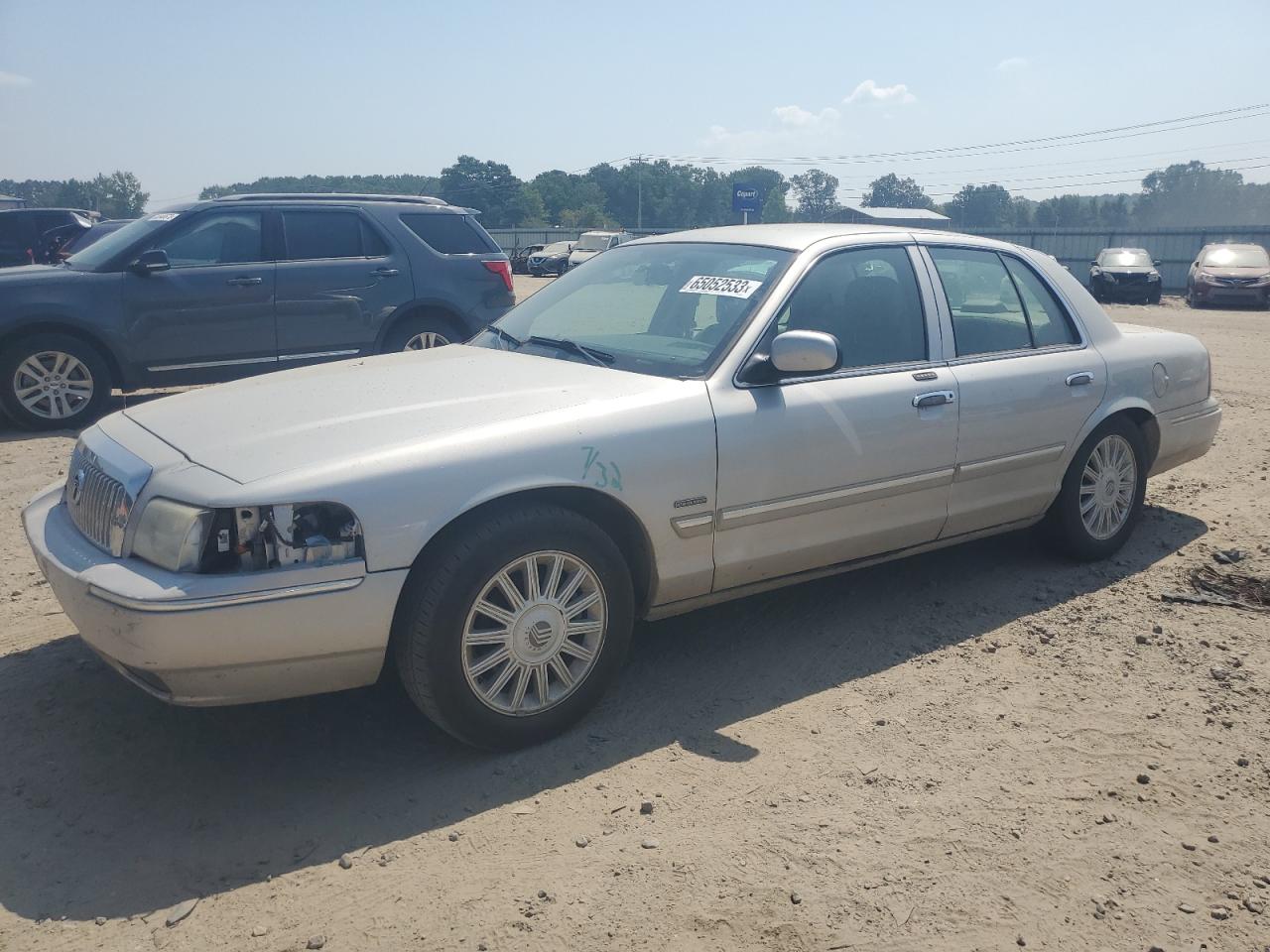 Mercury Grand marquis (2009)