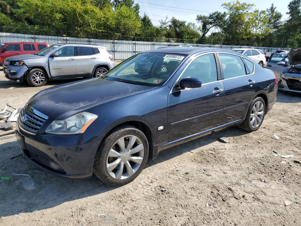 Infiniti M (2007)