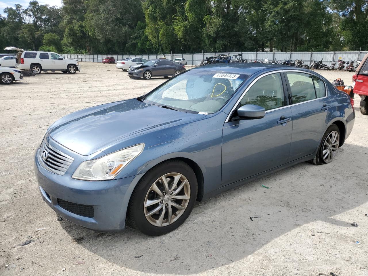 Infiniti G37 base (2009)
