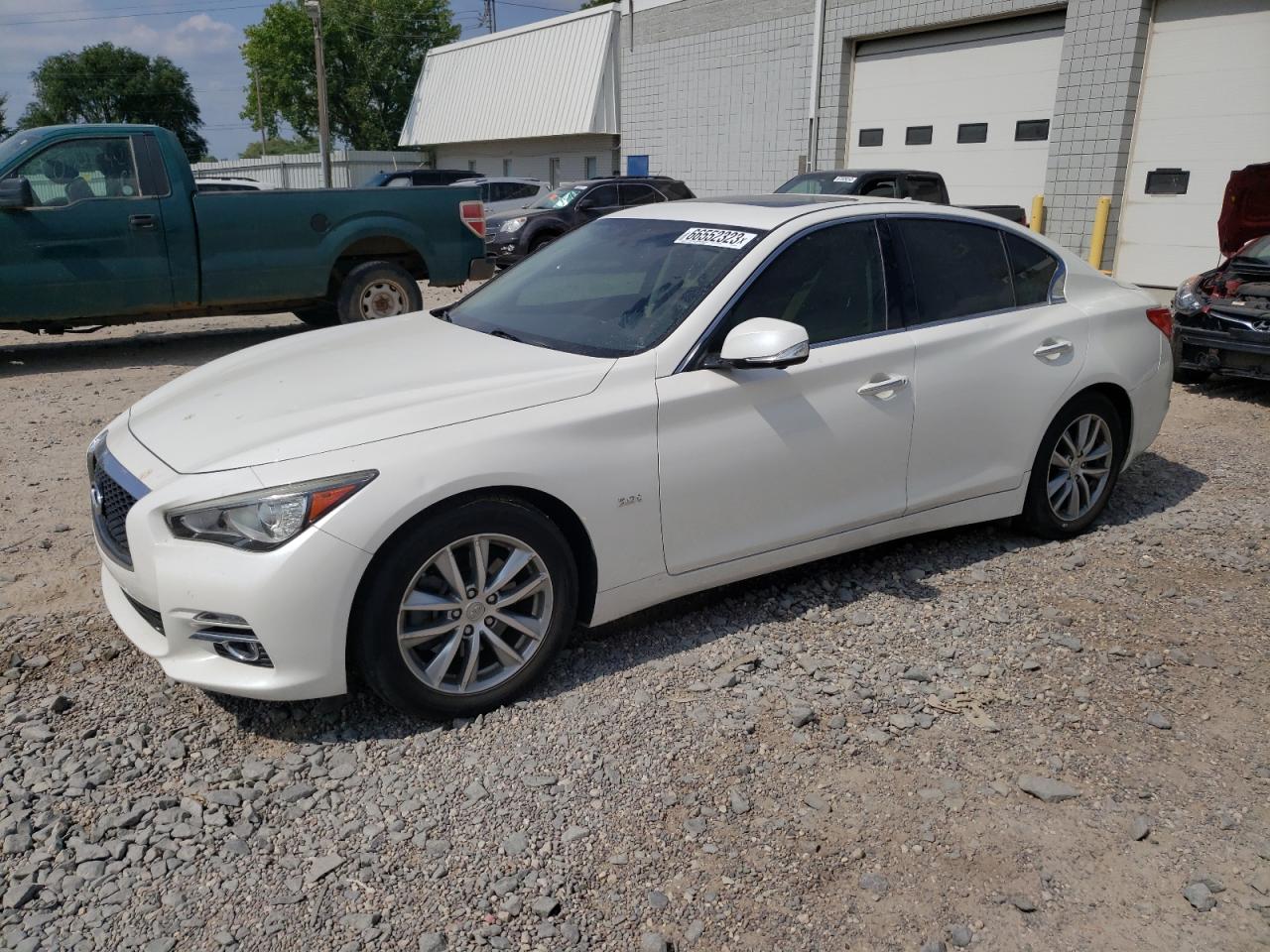 Infiniti Q50 premiu (2016)