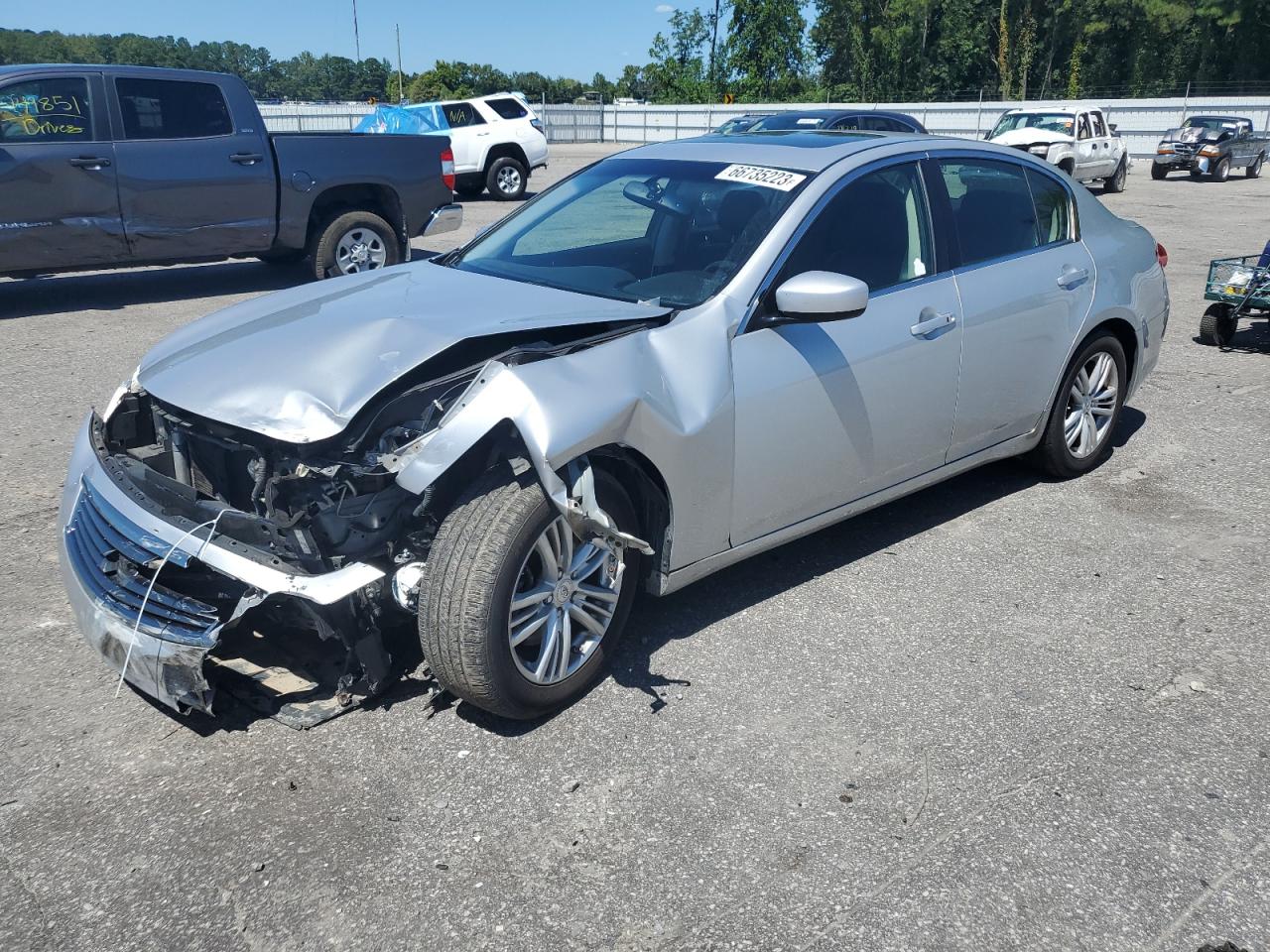 Infiniti G (2011)