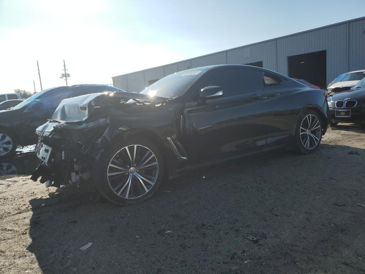 Infiniti Q60 (2017)