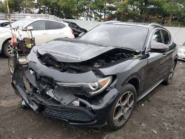 Alfa-romeo Stelvio (2018)