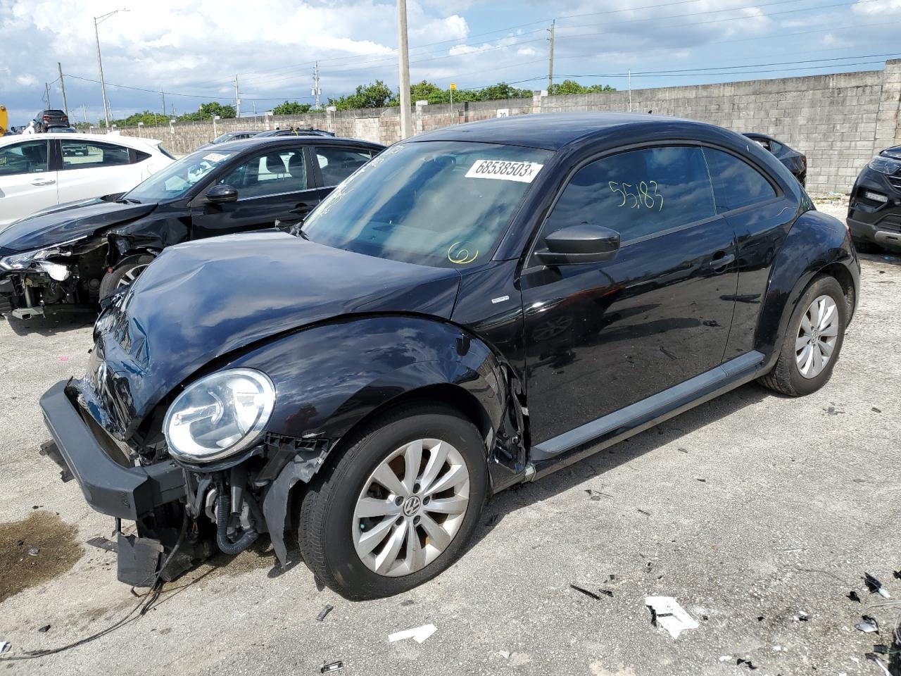 Volkswagen Beetle (2016)