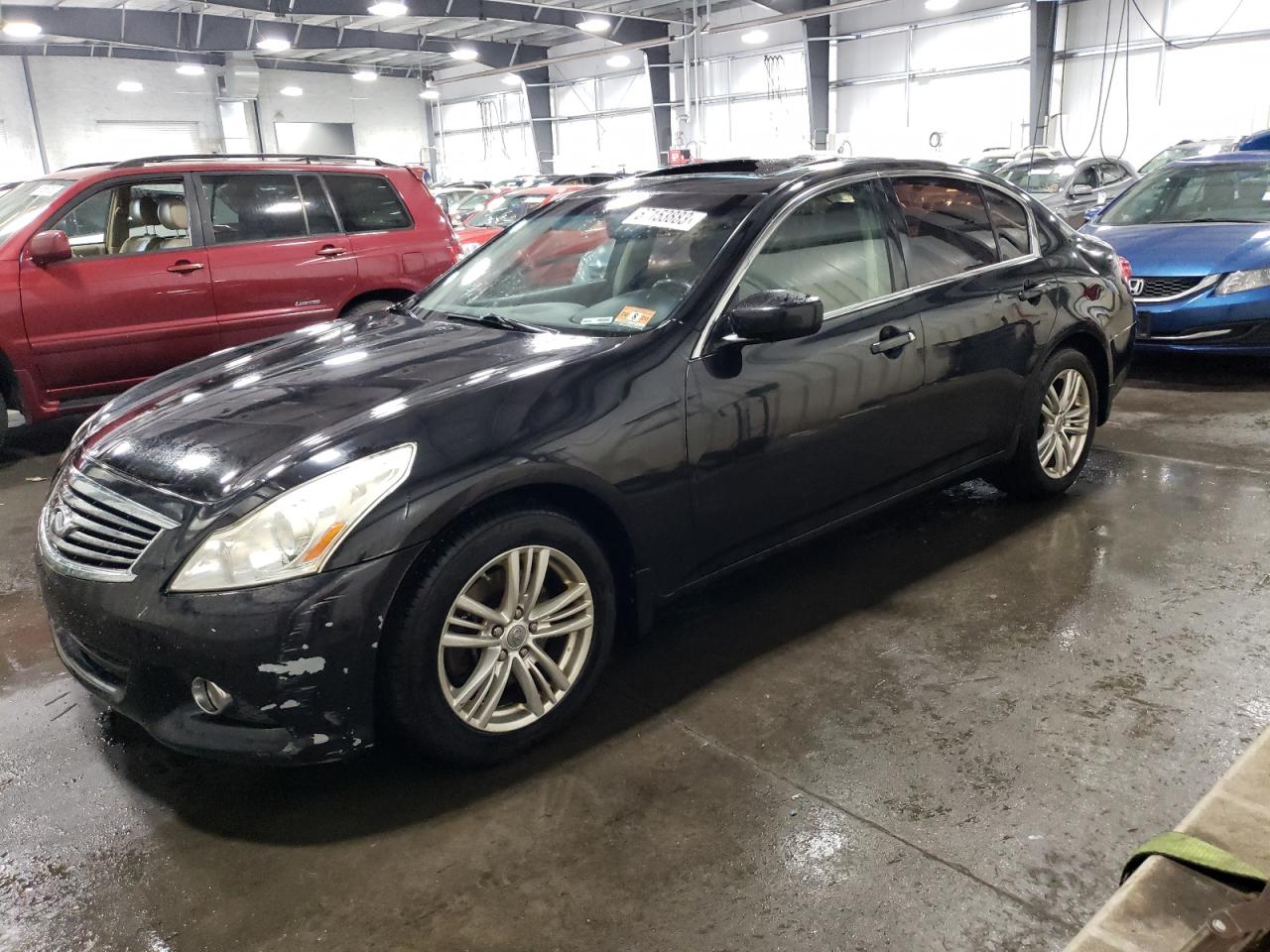 Infiniti G (2013)